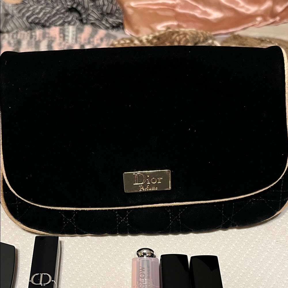 Dior Black Makeup Bag w/gold trim 4 lipsticks 2 eyeliners mirror makeup brush - Picture 2 of 12